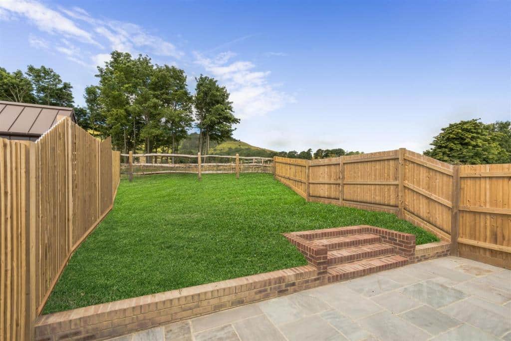 garden at the lewes barn conversion, East Sussex