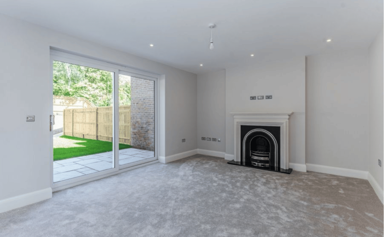 unfurnished living room - new build property development surrey