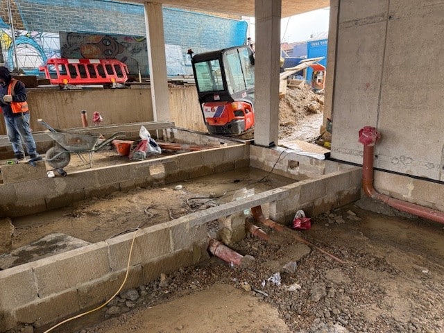 Sydenham flats, Inside beginning to take shape